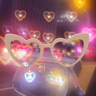New Heart Special Effects Glasses Douyin Same Style Cross-Border Fashion Diffraction Sunglasses Women's Heart Fireworks Sunglasses