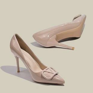Grape Mom's Same Style Elegant Lady Nude High Heels Women's 2023 New Design Niche French V Buckle Tip