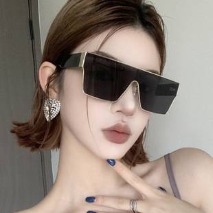 Square One-Piece Large Frame Sunglasses 2024 New Bar Disco Sunshade Sunglasses Women's Trendy High-End Sunglasses