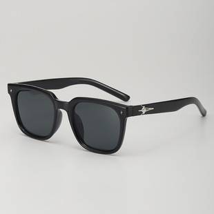 2024 Box Photo Show Face Small European and American gm Sunglasses Personality Large Frame UV Protection Women's Summer Fashion Ink
