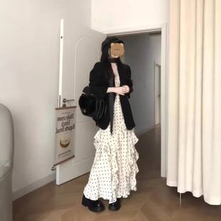 2026 Early Spring New Style Casual High-End Black Blazer Women's Polka Dot Ruffle Dress Two-Piece Set