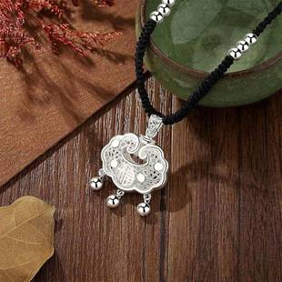 Chinese Style Peace Lock Necklace for Women 2025 New High-End Black Rope Versatile Longevity Lock Pendant Niche Wholesale