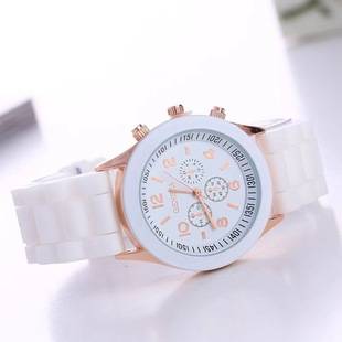 Hot-Selling Geneva Silicone Watch for Women, Korean Style, Fashionable and Beautiful, Colorful Jelly Student Casual Watch