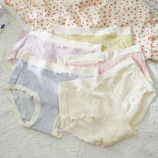 Japanese Style Sweet Naked Middle Waist Underwear Women's High Elastic Hip Lifting Breathable Soft and Comfortable Girls' Briefs Shorts