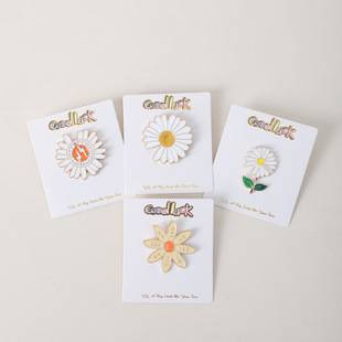 Brooch ins GD with Daisy Flower Badge Alloy Net Celebrity Explosive Pin Personality Creative Small Jewelry