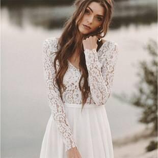 Foreign trade wedding dress, new forest-style design for brides, simple long-sleeved deep V-neck lace backless dress with a small train, soft tulle, slimming effect