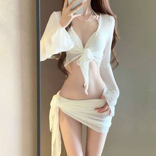 Bikini Swimsuit for Women 2025 New Four-Piece Set High-End Sexy Split Long-Sleeved Swimsuit for Women Pure Color Hot Spring