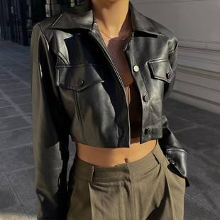European and American street style biker jacket with a turn-down collar and buttons, women's autumn sexy cropped jacket that reveals the navel, perfect for striking a pose on the streets