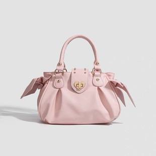2026 New Pink Pleated Handbag Women's Fashion Crossbody Bag Niche Design Heart-Shaped Buckle Shoulder Bag