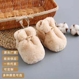 Newborn baby shoes autumn and winter plus velvet padded baby anti-removal soft bottom warm cotton shoes men's and women's toddler shoes wholesale