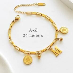Cross-border popular fashion round pendant 26-letter titanium steel bracelet for women, niche light luxury high-end stainless steel jewelry wholesale