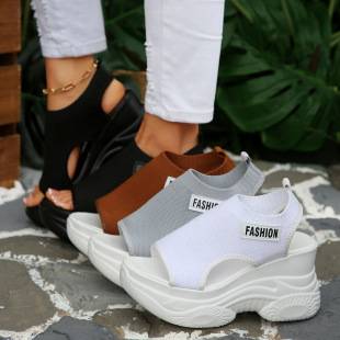 Women's Large Size Sandals for Export, 2026 New Summer Style, Thick-Soled Peep-Toe Wedge Heels, European and American Style, Suitable for Outdoor Wear, Fast Cross-Border Shipping