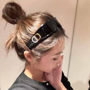 2025 New D Headband Sunglasses Women's High-End Internet Celebrity Fashionable Photo Concave Shape Sunglasses Anti-Uv