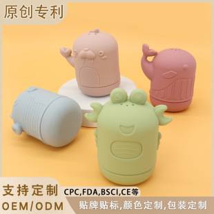 Amazon new baby Cartoon Doll bath toy suit children's bath tank water silicone bathroom toy