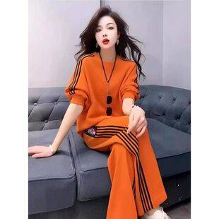European-style casual sports suit for women, 2026 new spring and autumn Korean version, loose striped round-neck sweatshirt two-piece set, slimming effect