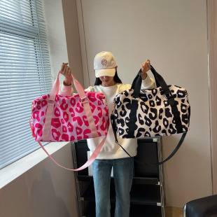 Travel Bag, Short-Distance Business Trip Luggage Bag, Large-Capacity Cow Pattern Travel Bag, Boarding Bag, Light and Simple Accommodation Bag, Fitness Bag