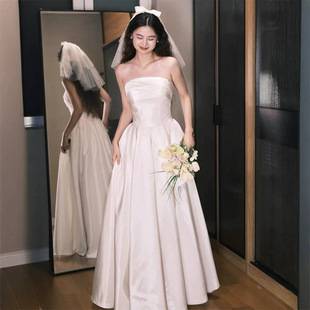 French-Style Strapless Light Wedding Dress for Brides, Simple Satin Petite Engagement Dress, White Formal Dress for Marriage Registration, Elegant Wedding Gown