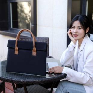 Briefcase for Women, Large Capacity A4 Document Bag, High-Quality Laptop Office Bag, High-End Women's Conference Bag with Printing