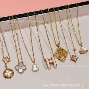 H Fanjia four-leaf clover skirt necklace for women, high-end 18k gold plated, light luxury LV classic pattern mother-of-pearl fan gourd necklace