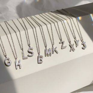 26 Letter Necklace for Women 2024 New Clavicle Chain for Women Niche Design Name Letter Bestie Pendant Necklace