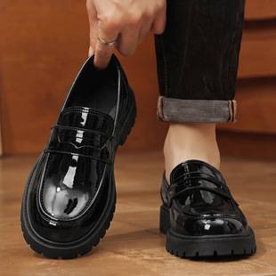 Cross-border large-size thick-soled height-increasing men's large-toe leather shoes, patent leather shiny casual chunky heel loafers, hairstylist trendy shoes