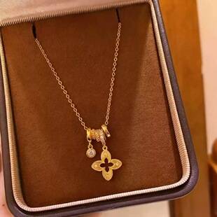 Gold Hollow Clover Necklace for Women, Light Luxury Niche Design, High-End New Chinese Style, Ancient Craftsmanship, Zircon Pendant Necklace