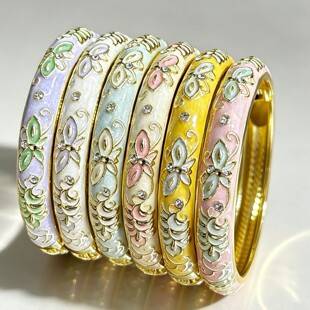 New Chinese-style cloisonné baby bracelet with butterfly and fishbone design, oil-dripped and diamond-embellished children's bracelet, available for wholesale from the source factory