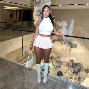 New Pleated Skirt Mini Internet Celebrity Hot Trend Casual Half Skirt Hot and Sexy Jk Solid Color Ultra-Short Skirt with Large Hem