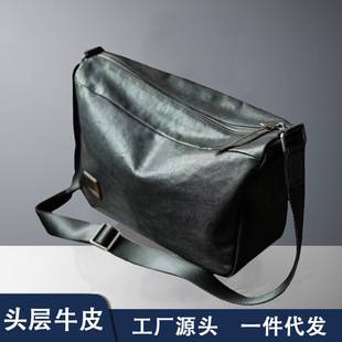 One-piece delivery genuine leather men's commuter shoulder messenger bag vegetable tanned soft cowhide Business Men's bag high-grade briefcase