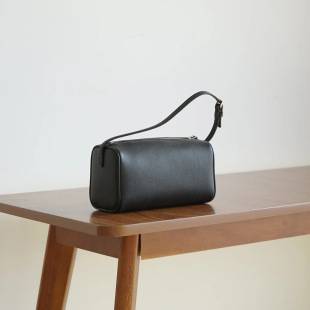 Row Bag 90S Retro Cylindrical Bag Versatile High-End Niche Handbag Shoulder Crossbody Bag First-Layer Cowhide Pen Holder Bag