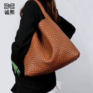 Handmade Woven Bag Women's Fashion Casual Portable Shoulder Bag Korean Style Large Capacity Underarm Bag Factory Direct Sale