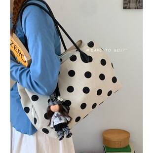 Korean-Style Polka Dot Tote Bag for Women, Large Capacity Commuter Bag, Simple and Versatile Handbag, Shoulder Bag, Large Bag for Students Attending Class
