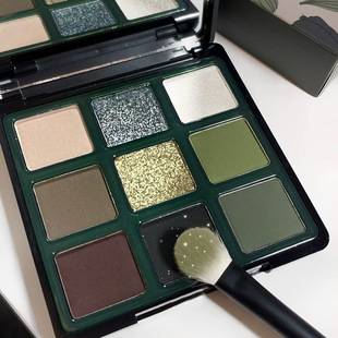 Paris cat's eye nine-color eye shadow plate cat's eye stone green eye shadow pearlescent matte smoked fine flash polarization color drag sister