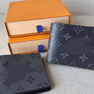 Foreign trade wallet supply: classic European and American styles, trendy and popular letter-printed men's wallets, new short wallet designs with a monogram pattern