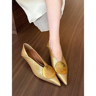 Amazon's best-selling metallic pointed-toe flat shoes, shallow V-shaped soft-soled simple and elegant commuter shoes