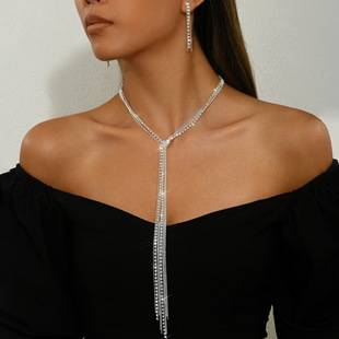 Three-piece Exquisite Claw Chain Exaggerated European and American Fashion Necklace Long Eardrop Water Drop Necklace Dinner Bridal Accessories