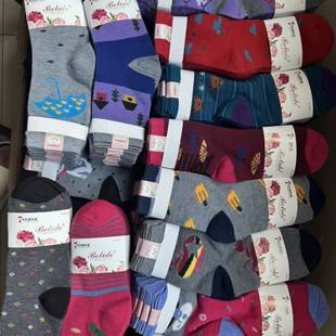 Manufacturer's Large-Foot Women's Socks, Middle-Aged and Elderly Women's Loose Socks, Warm Oversized Street Vendor Socks, Loose Socks, Mid-Tube Cotton Socks, Popular and Cheap