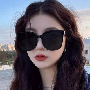 Fashion New Sunglasses Women's Advanced Sense Glasses Trendy Men's Driving Sun Protection UV Protection Big Face Internet Red Sunglasses