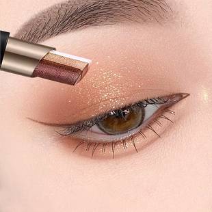 Vibely Galaxy Gradient Three-Color Eyeshadow Stick for Beginners, One-Touch Application, Pearlescent Fine Eyeshadow, Waterproof and Long-Lasting