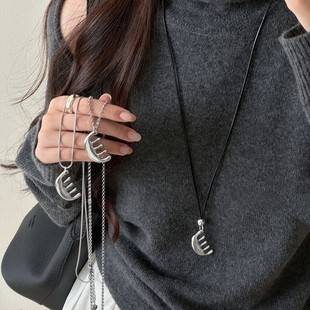 Fun Titanium Steel Non-Fading Comb Pendant Necklace for Women Unique Design Long Sweater Chain Personalized Halter Accessories