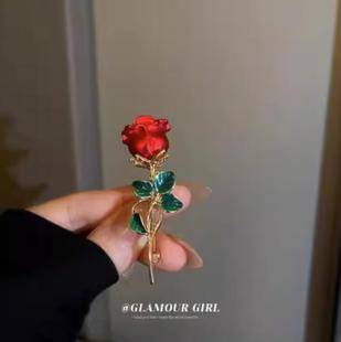 New fashion elegant rose brooch red high-end clothing collar pin drop oil brooch corsage