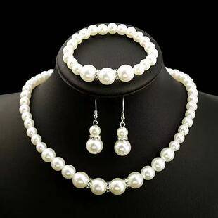 Imitation Pearl Necklace, Bracelet, and Earring Set for Brides, Beautiful Wedding Photo Accessories, Gift for Mom, Three-Piece Set with Shell Pearls