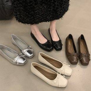 Shoes for Women: New Spring Style Flat Shallow Bowknot Shoes, Silver French-Style Loafers, 2024 French Style