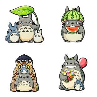 Japanese-style Totoro cartoon alloy brooch, Hayao Miyazaki anime merchandise, metal badge, cute accessory for coats and backpacks