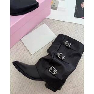 First Encounter Season Black Leather Buckle Knight Boots Women's Mid-Calf Pointed Toe Motorcycle Boots 2026 Chunky Heel Versatile Height-Increasing Ankle Boots