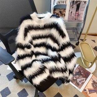 Autumn and Winter New Black and White Striped Imitation Mink Velvet Sweater Men's Korean Style Casual Loose Plush Outerwear Sweater Jacket Trendy