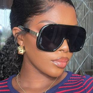 Double-Bridge Oversized Frame Sunglasses 2025 New European and American Fashion One-Piece Sunglasses for Women
