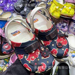 In-Stock Naruto Uchiha Itachi Collaboration Clogs Summer Comfortable Versatile Casual Beach Sandals Wholesale