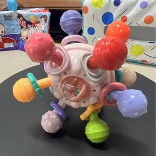 Baby rattle toy Manhattan finger ball atomic rotating soft rubber ball molar hand ball early education toy
