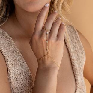 European and American Cross-border Jewelry Ethnic Style Personalized Bracelet with Diamond Finger Metal Chain Finger Chain Rhinestone Hand Back Chain